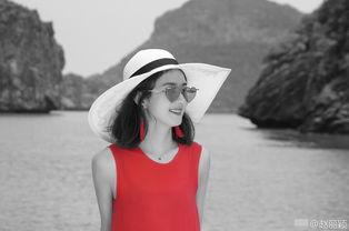 赵丽颖比基尼照片内裤,内裤细节引发热议