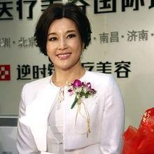 明星整容医生,美丽背后的秘密武器