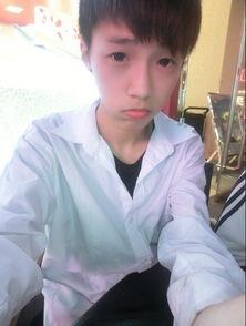 网红直男帅哥图片