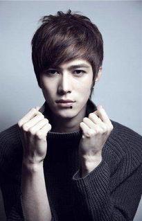 中国男明星帅气排行榜,盘点那些风华绝代的颜值担当